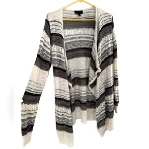 Women’s AB Studio White, Gray, & Black Striped Long Sleeve Open Sweater. Size M.